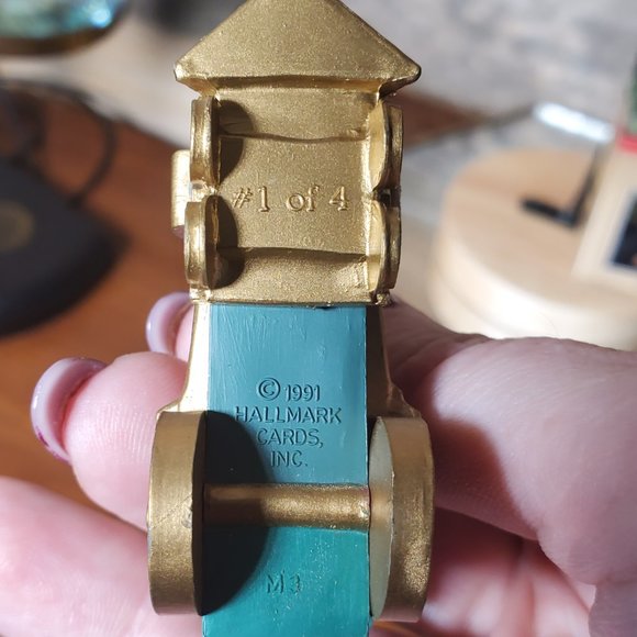 1991 Claus & Co R.R. Locomotive Handcrafted Hallmark Keepsake Ornament - Picture 4 of 8